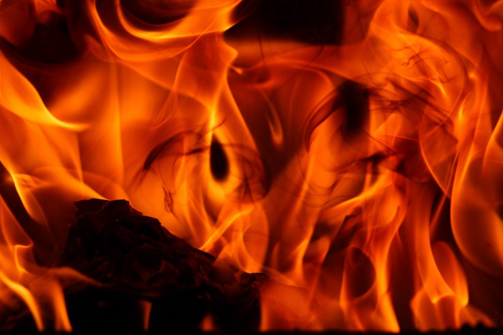 Fire Texture Bonfire Bbq Burn Hot Red Flame Wallpaper - Texture X