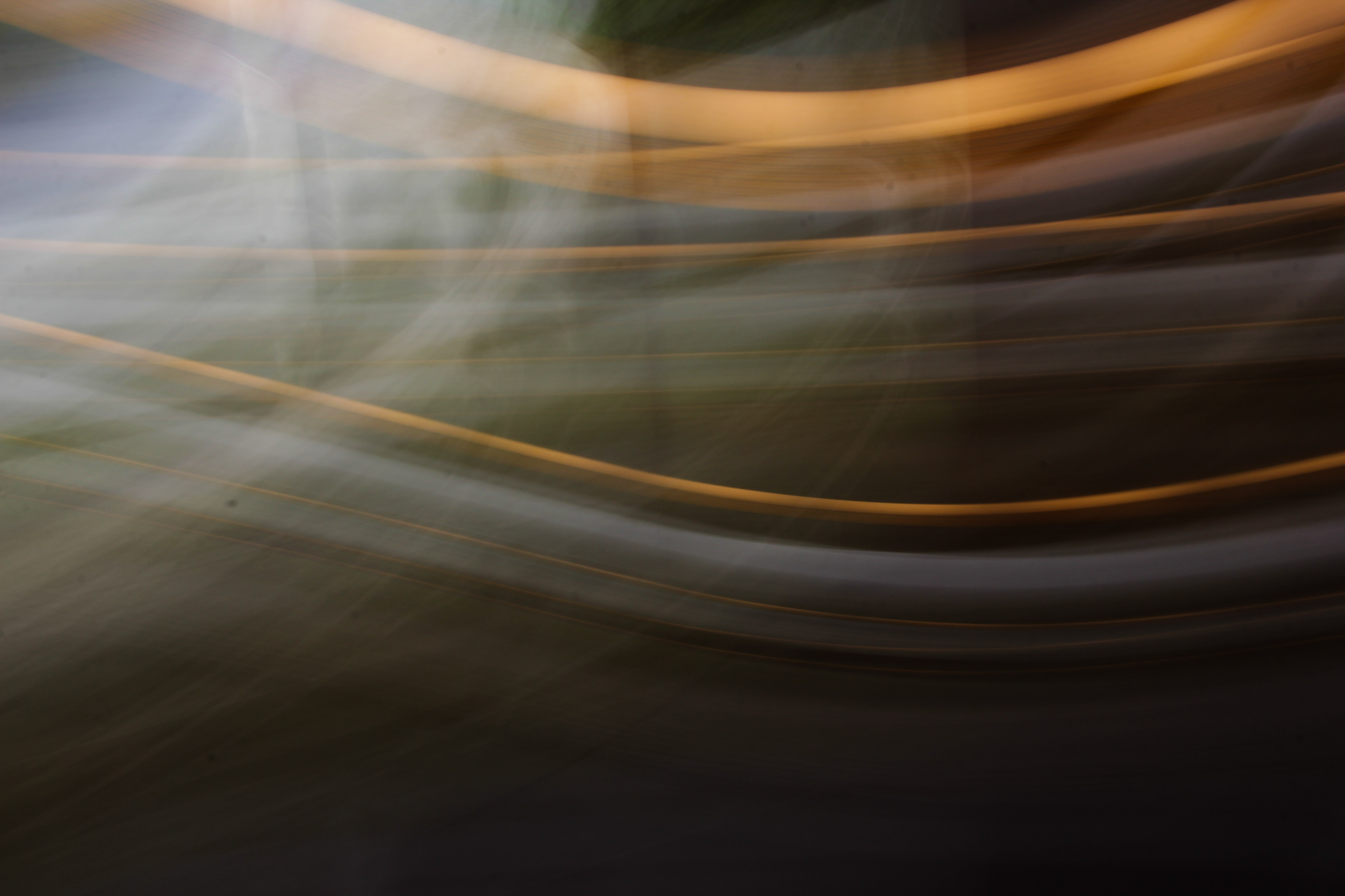 Light Texture Minimal Movement Blur Glowing Streak Image